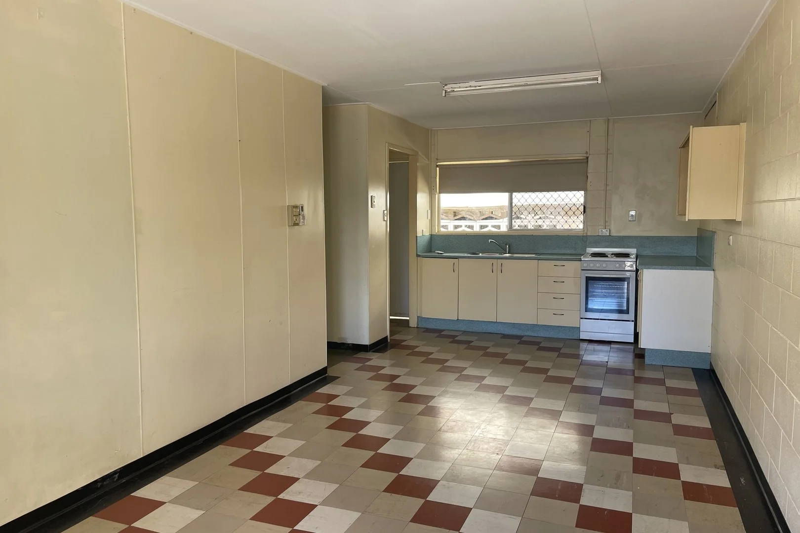 2/30 Flynn Street, Mount Isa QLD 4825