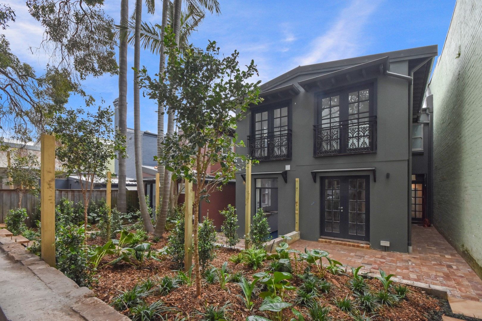 3 bedrooms Terrace in 364-368 Cleveland Street SURRY HILLS NSW, 2010