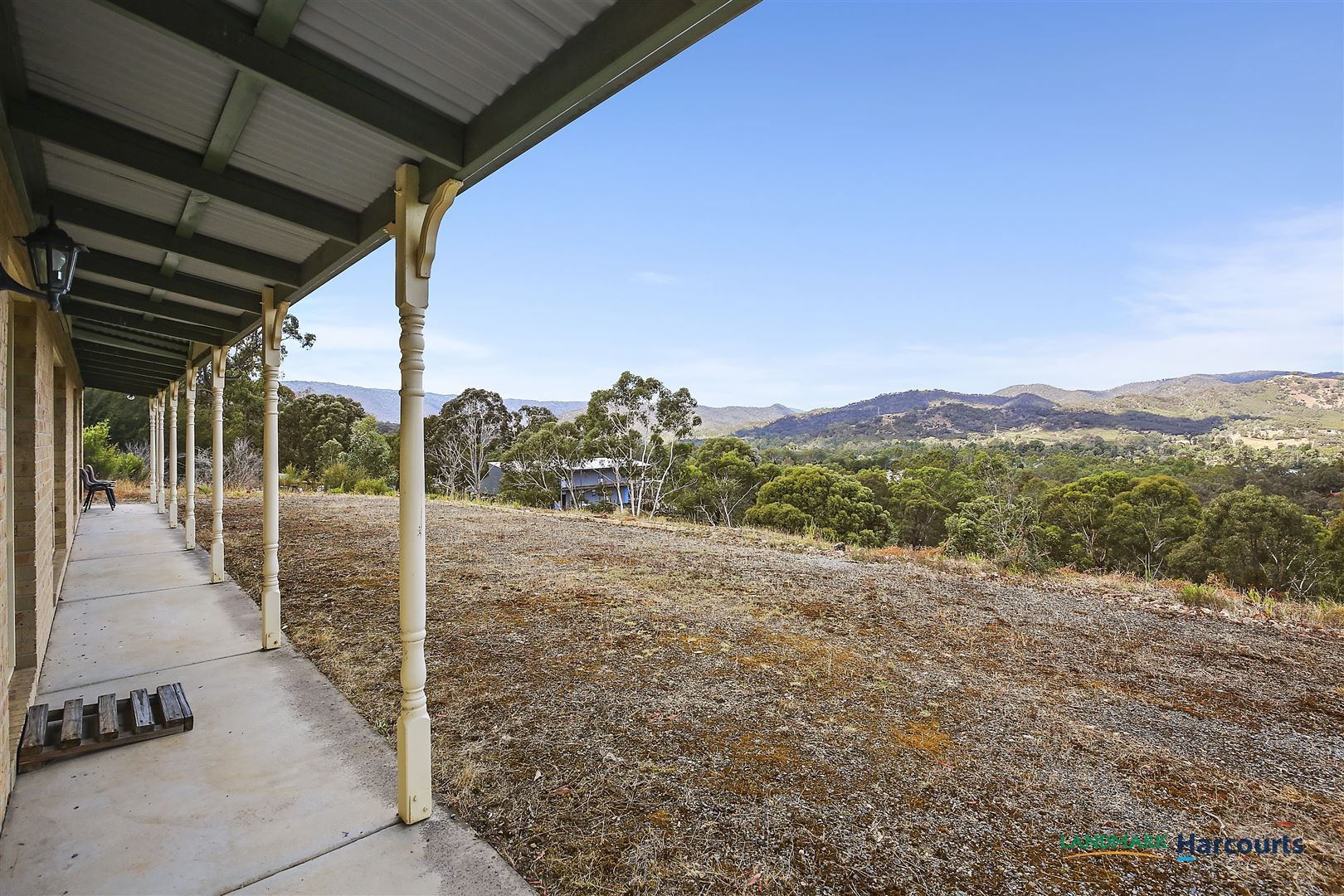 14 Radford Court, Eildon VIC 3713, Image 2