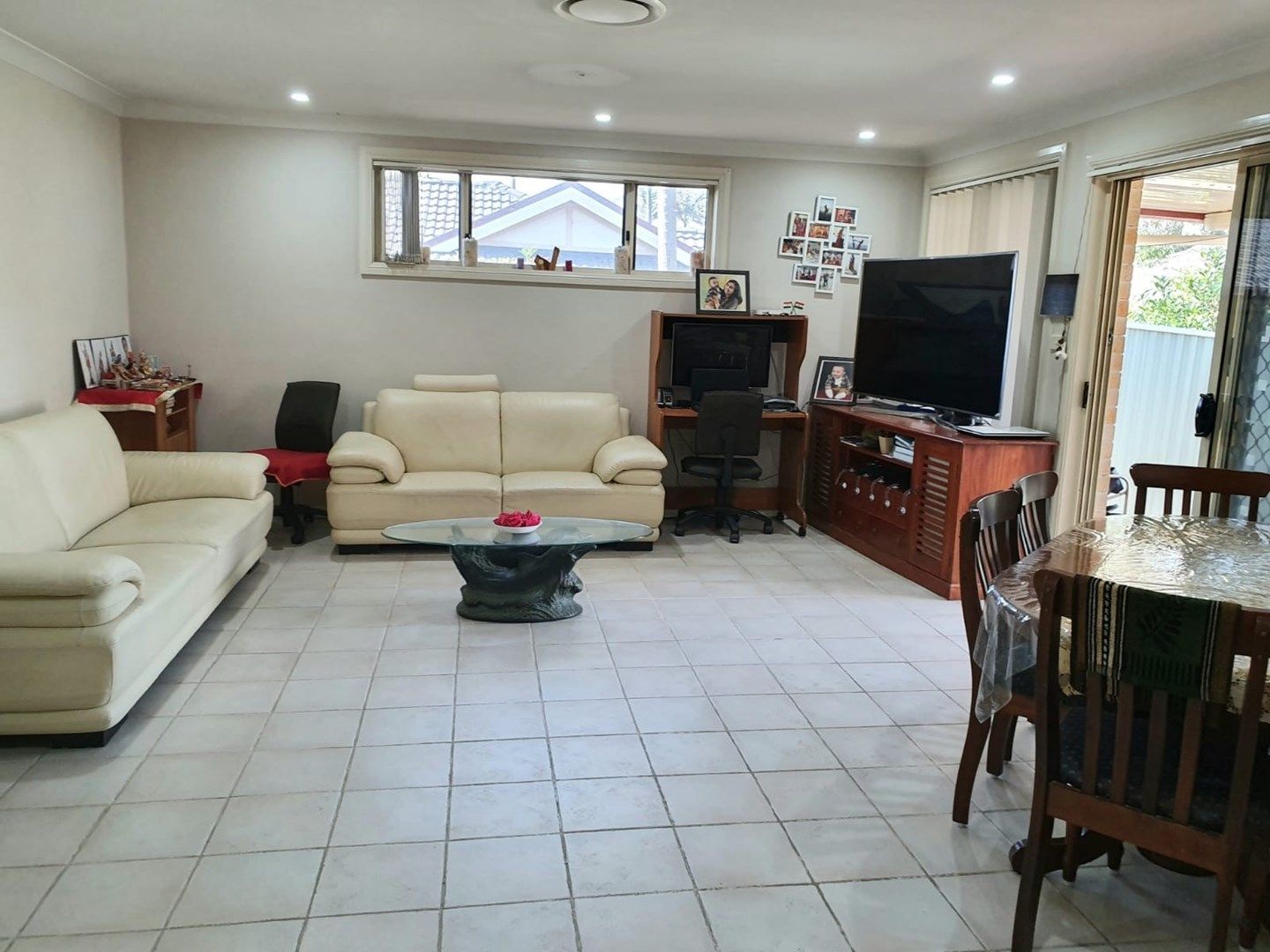 2 bedrooms Villa in 2A/77 GIRRAWEEN ROAD GIRRAWEEN NSW, 2145