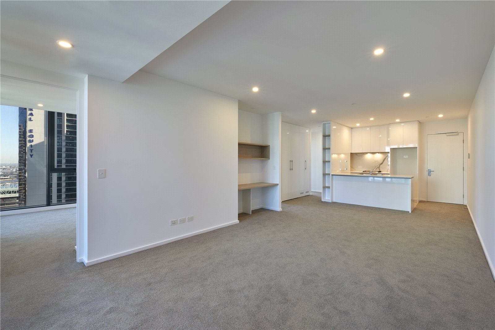 3 bedrooms Apartment / Unit / Flat in 2209/560 Lonsdale Street MELBOURNE VIC, 3000