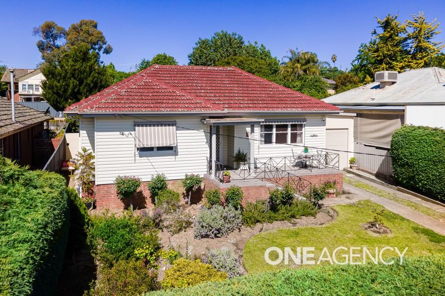 25 CROAKER STREET, Turvey Park NSW 2650, Image 1