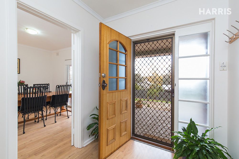 35 Ashenden Road, Aldgate SA 5154, Image 2