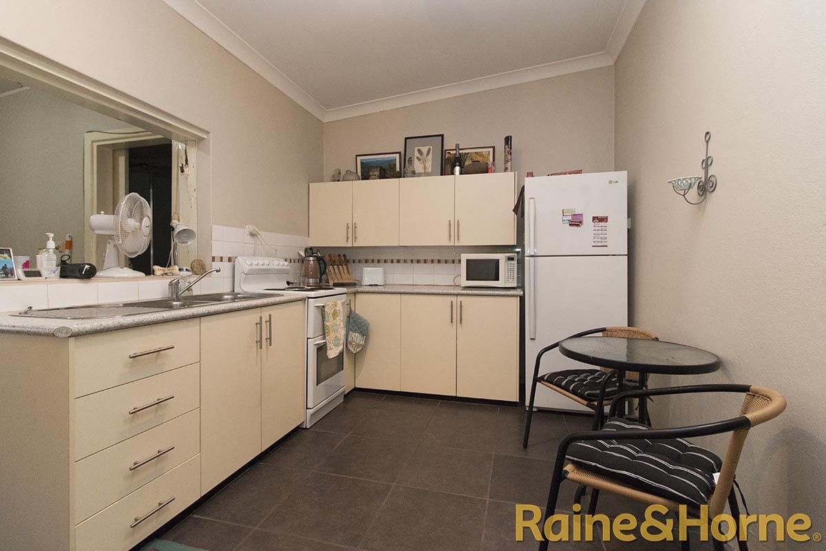 47 Gipps Street, Dubbo NSW 2830, Image 2