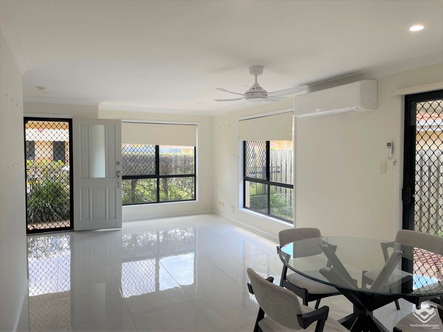 ID:21136495/110 Scrub Road, Carindale QLD 4152 - Townhouse For Rent ...