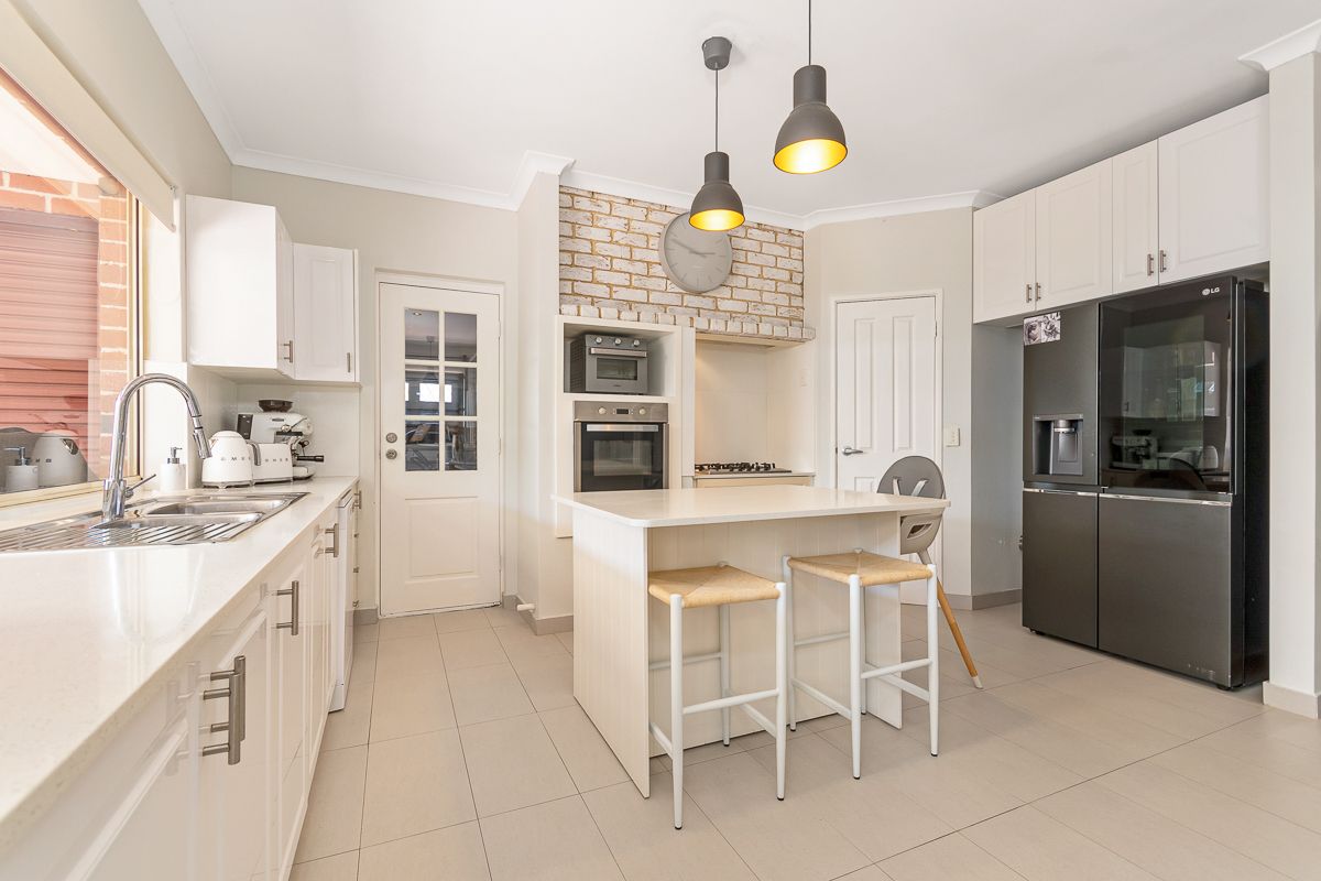 15 Dunblane Court, Kinross WA 6028 House For Rent 650 Domain