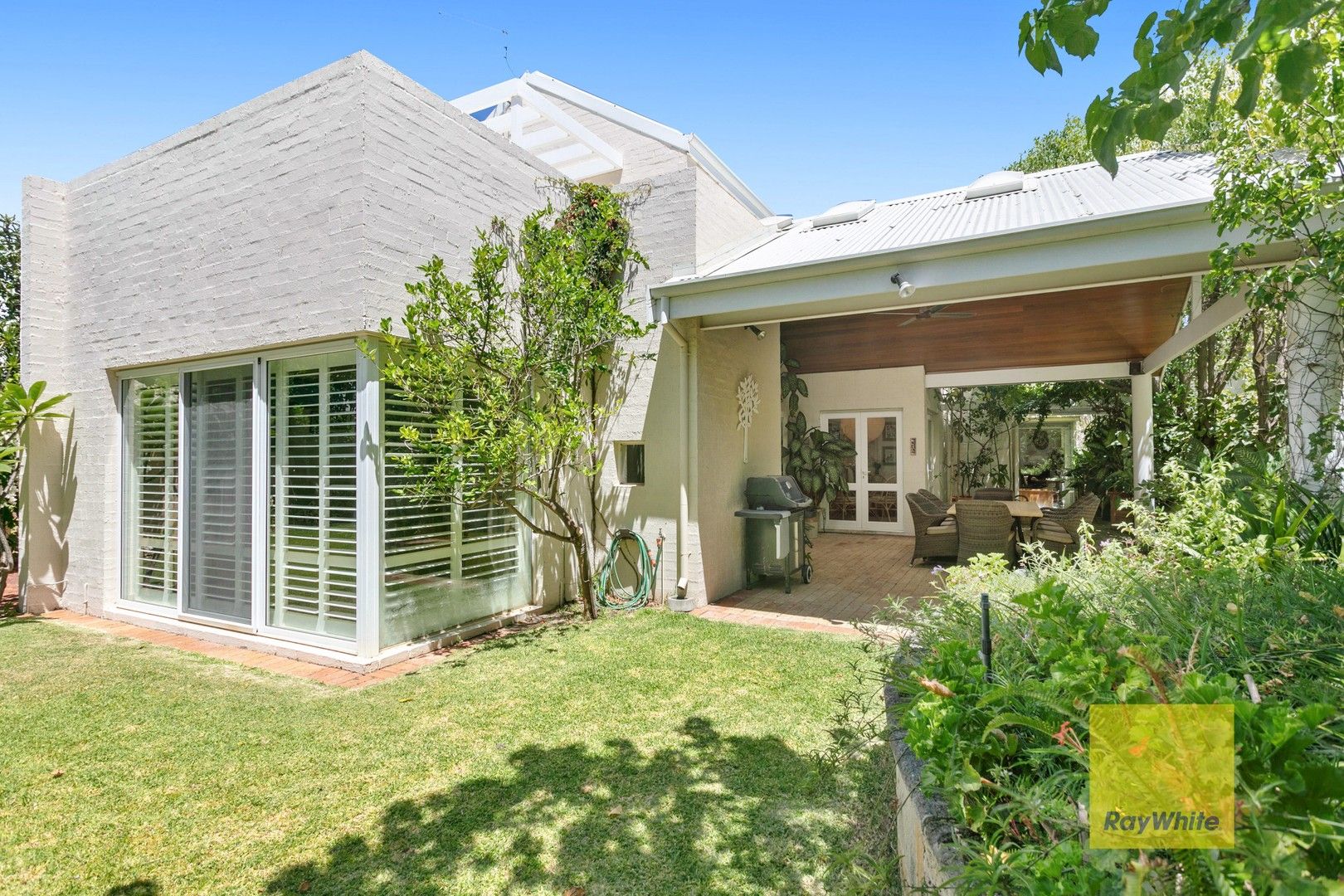 3 bedrooms House in  PEPPERMINT GROVE WA, 6011