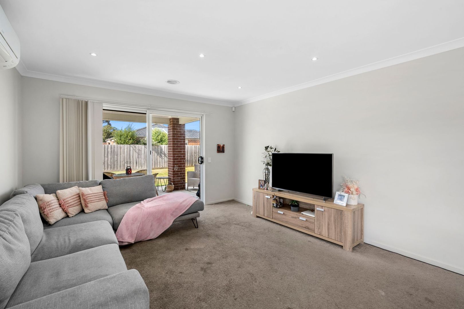 25 Phalaris Park Drive, Lovely Banks VIC 3213, Image 1