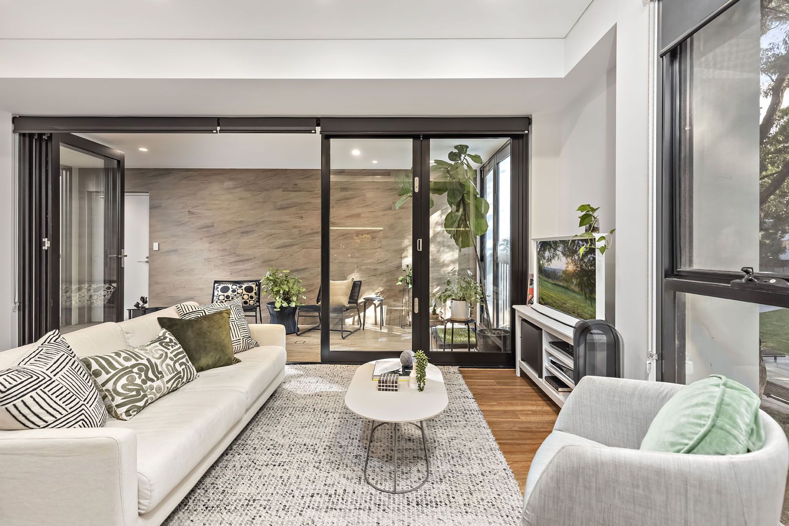 1 bedrooms Apartment / Unit / Flat in 211/8 Boundary Street ALEXANDRIA NSW, 2015
