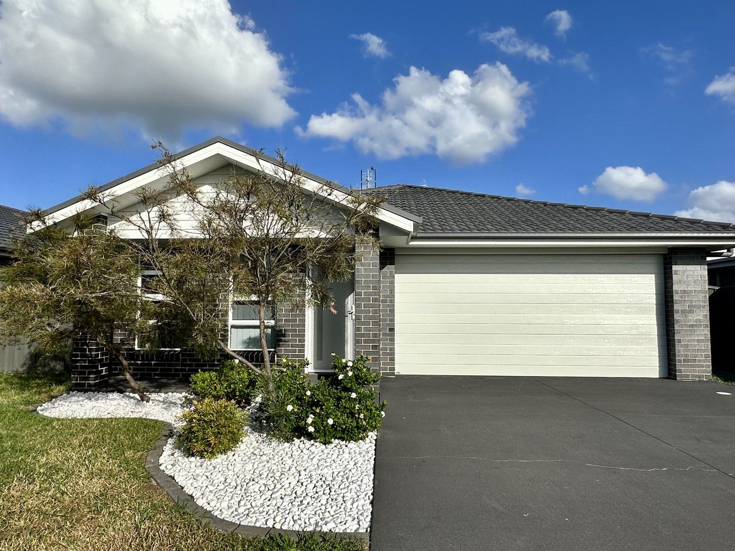 4 bedrooms House in 35 Moorebank Road CLIFTLEIGH NSW, 2321