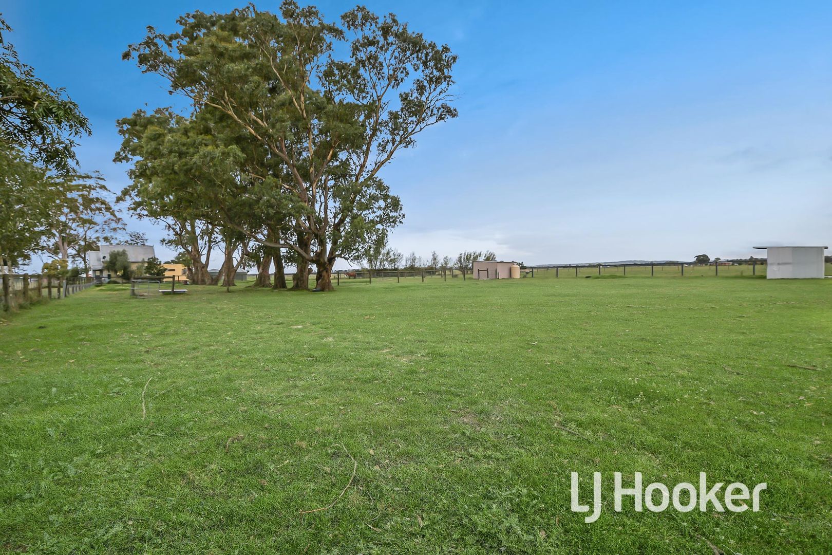 800 Caldermeade Road, Catani VIC 3981, Image 2