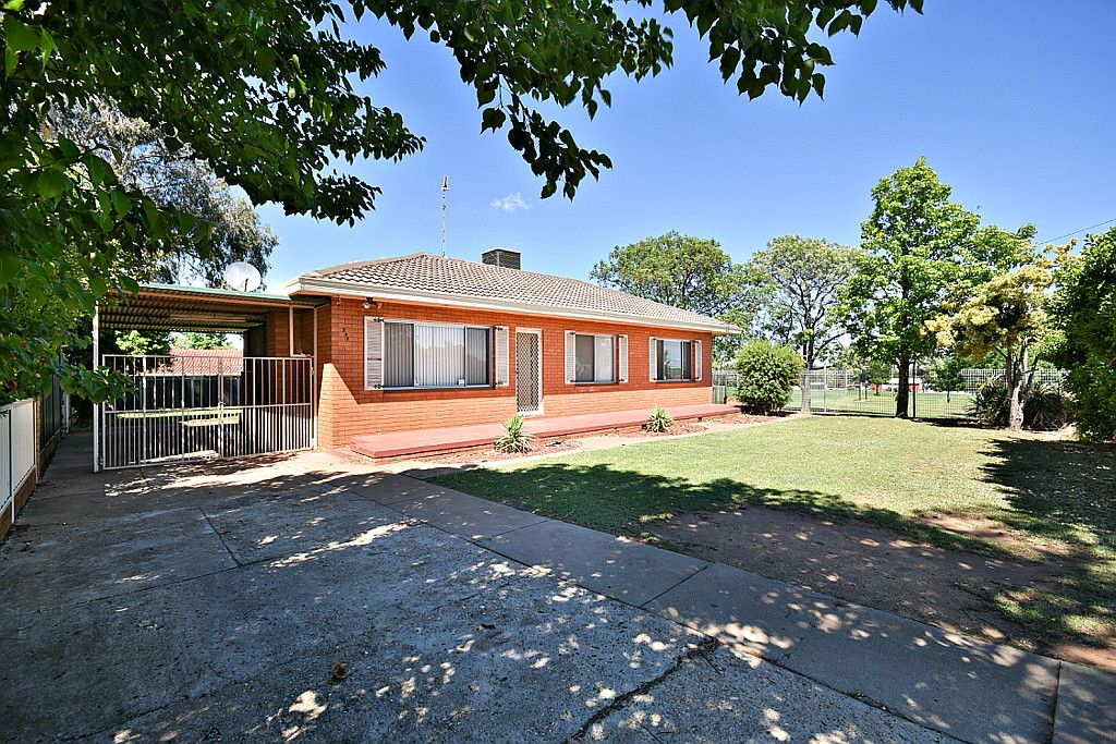 3 bedrooms House in 243 Wingewarra Street DUBBO NSW, 2830
