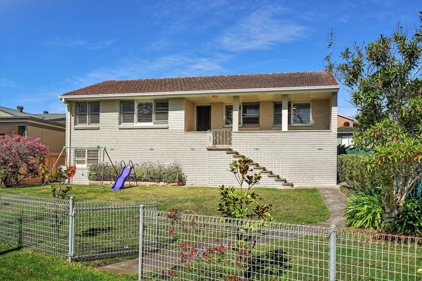 3 bedrooms House in 6 Steyne Rd SARATOGA NSW, 2251