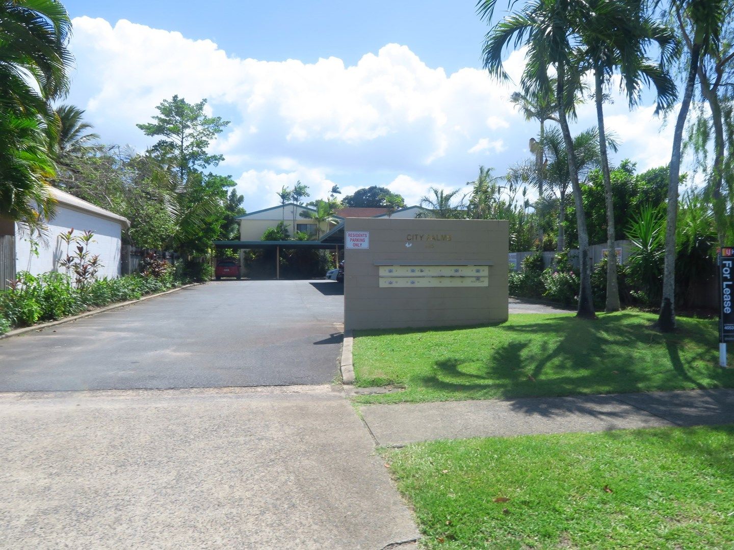 2/235 Mcleod Street, Cairns North QLD 4870, Image 0