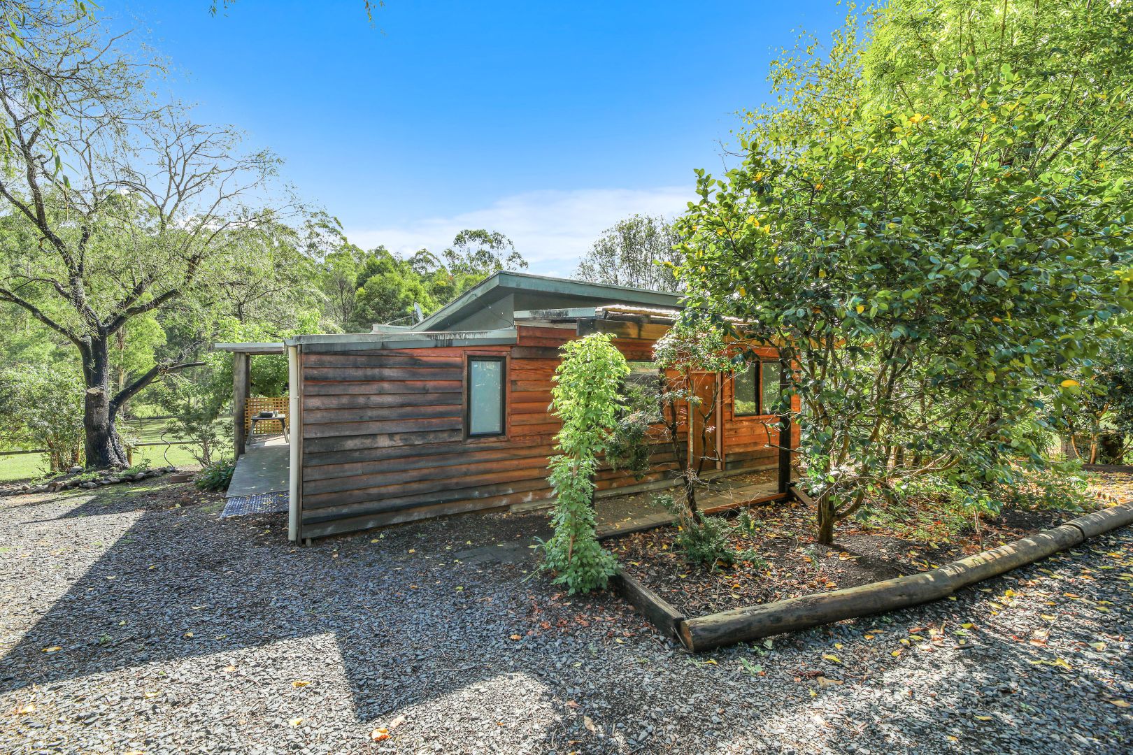 281 Loch Valley Road, Noojee VIC 3833, Image 2