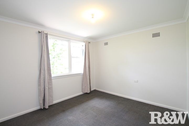 32 & 32A Helena Avenue, Emerton NSW 2770, Image 2