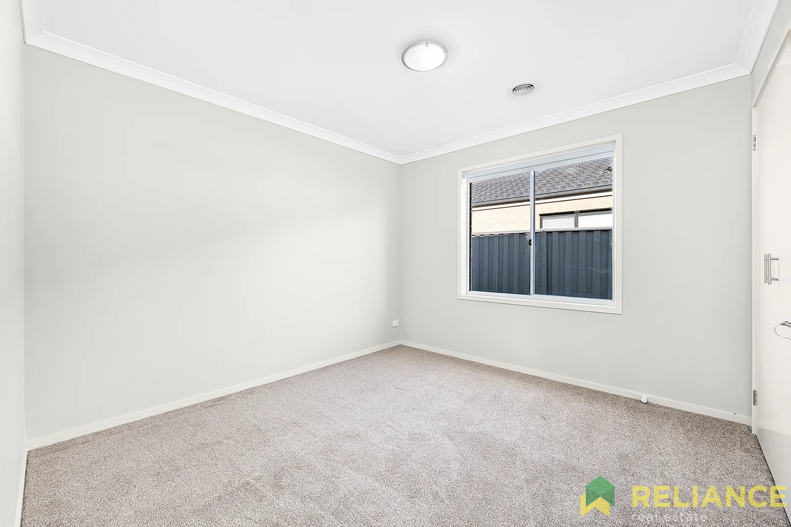 Additional image 13 of 23 Phoenix Circuit, Brookfield VIC 3338