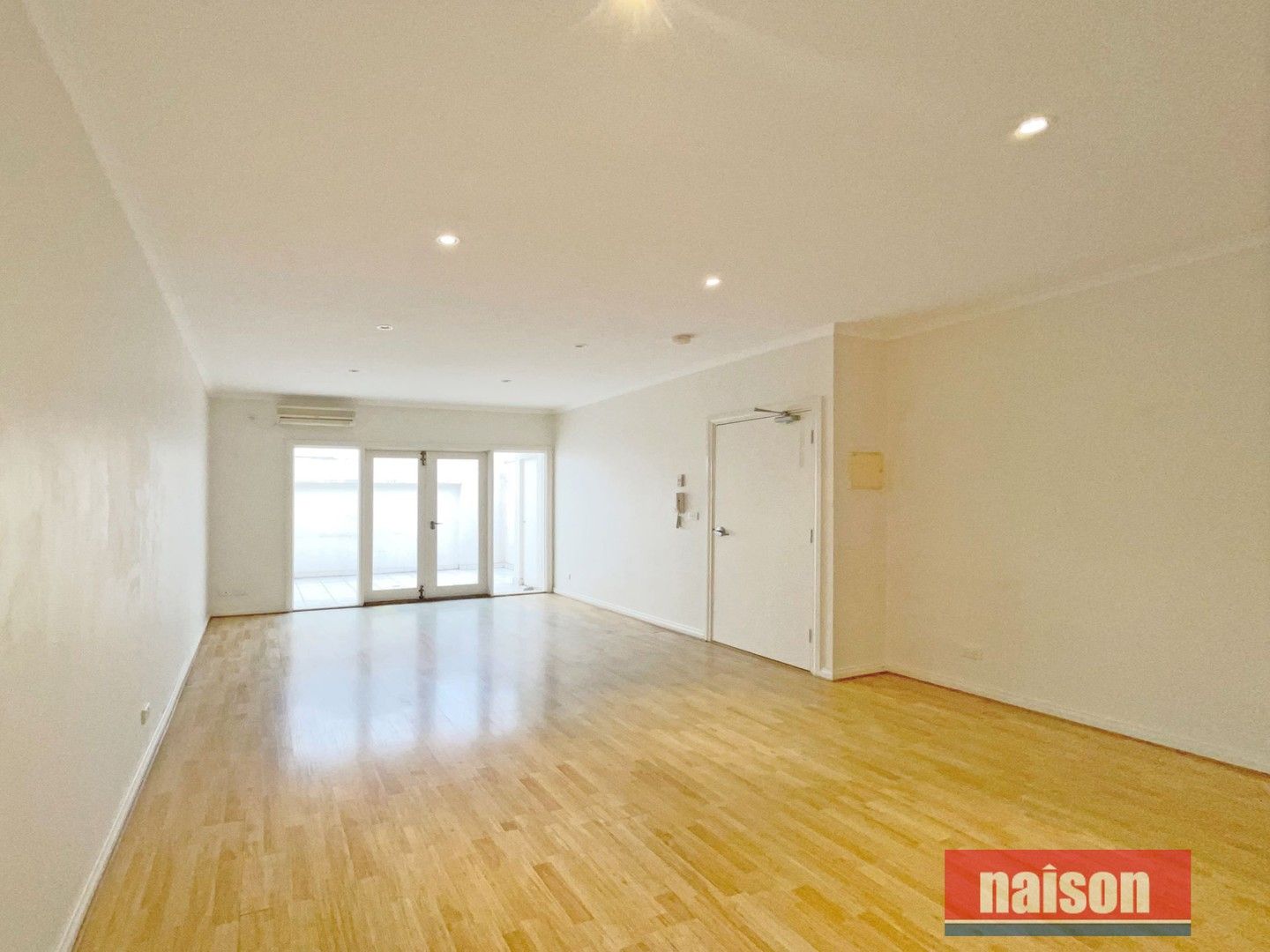 2 bedrooms Apartment / Unit / Flat in 1/244A High Street NORTHCOTE VIC, 3070
