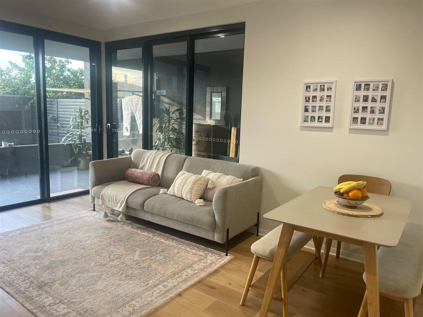 1 bedrooms Apartment / Unit / Flat in 103/21 Lake St WARNERS BAY NSW, 2282