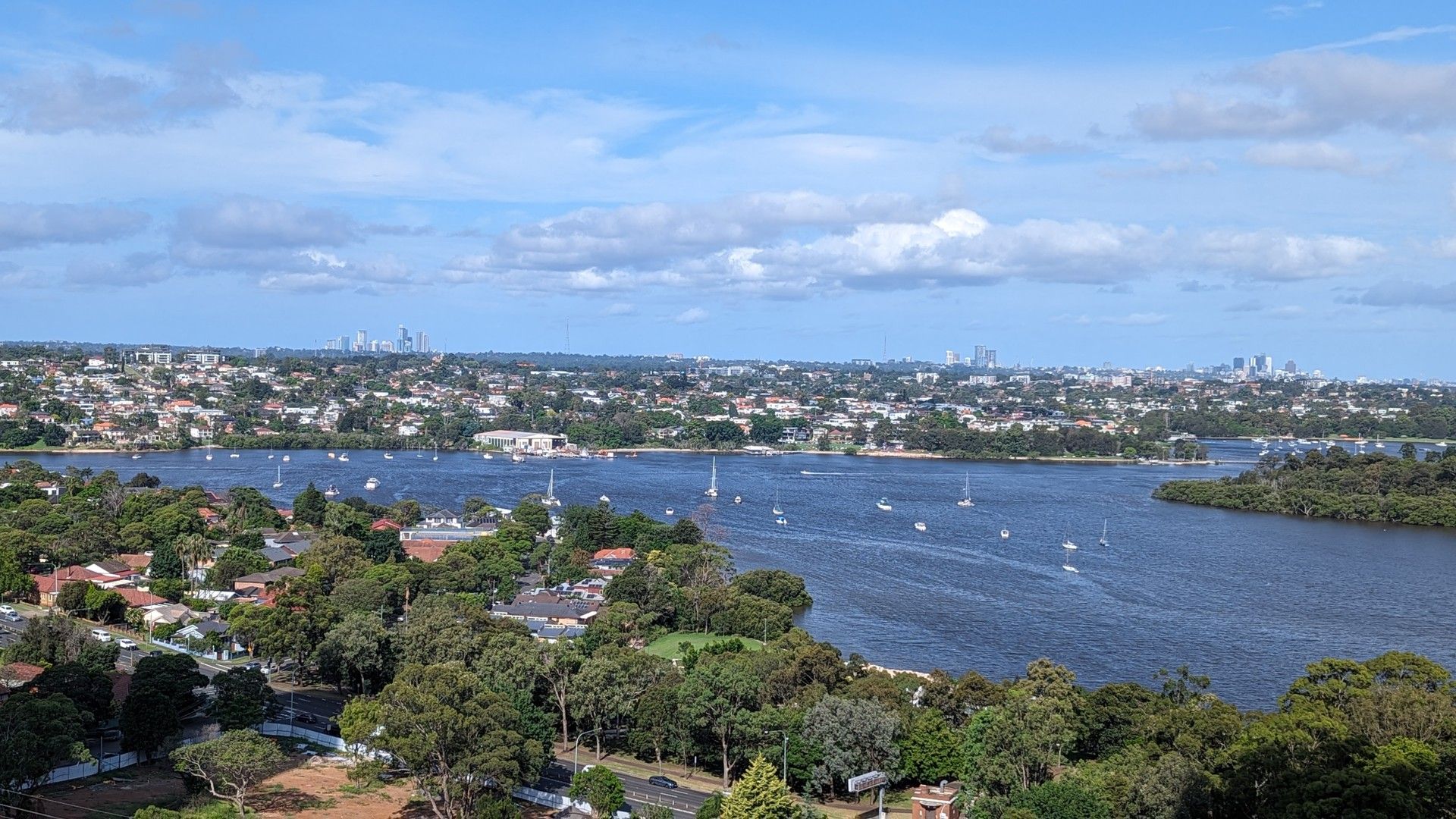 1 bedrooms Apartment / Unit / Flat in 2301/21 Marquet St RHODES NSW, 2138