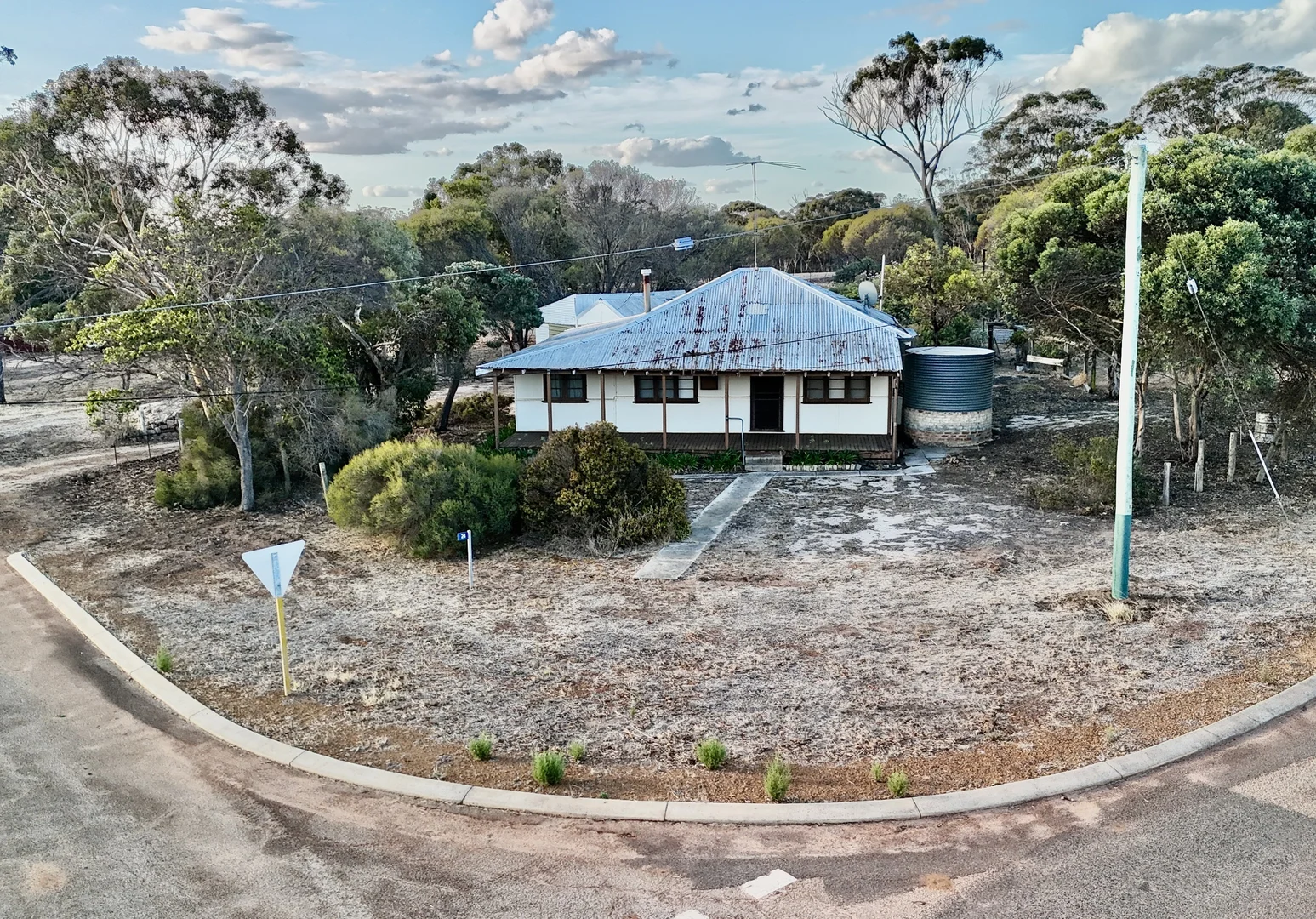 Additional image 24 of 24 Lathom Street, Broomehill Village WA 6318