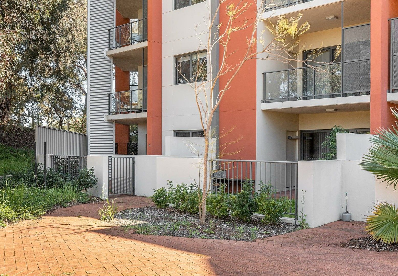 4/2 Molloy Promenade, Joondalup WA 6027, Image 0