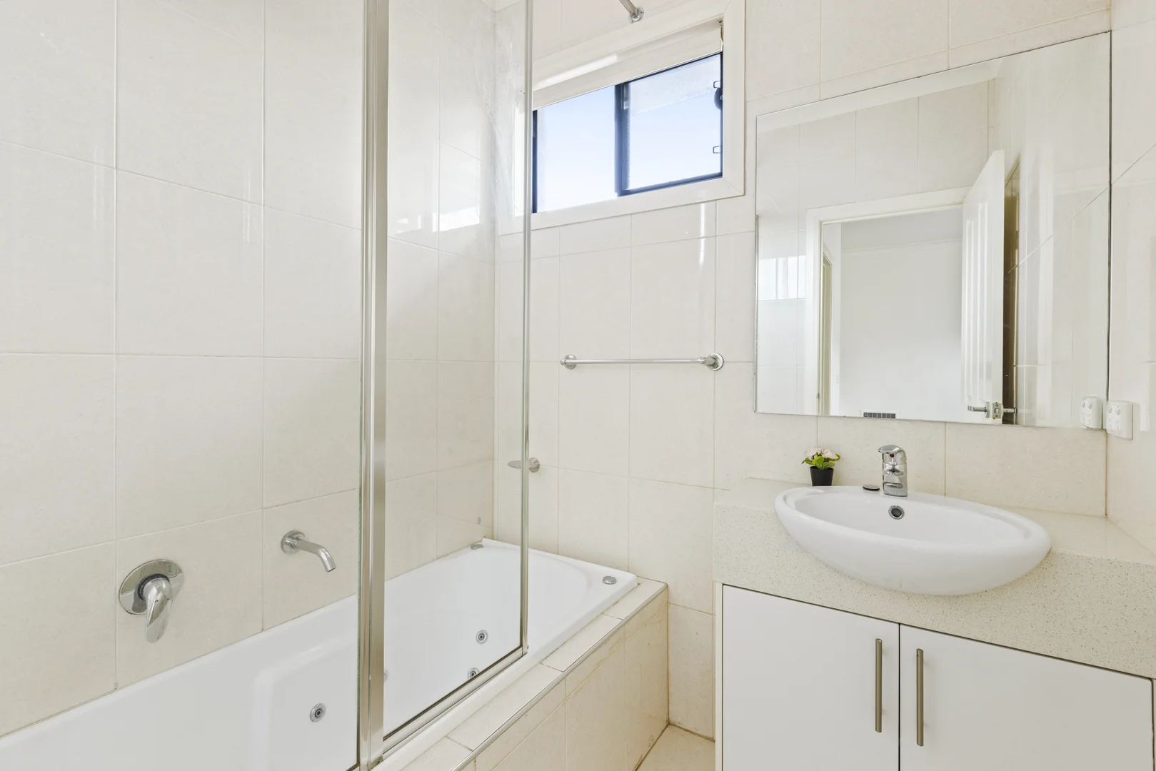 Additional image 9 of 2/416 Stephensons Road, Mount Waverley VIC 3149