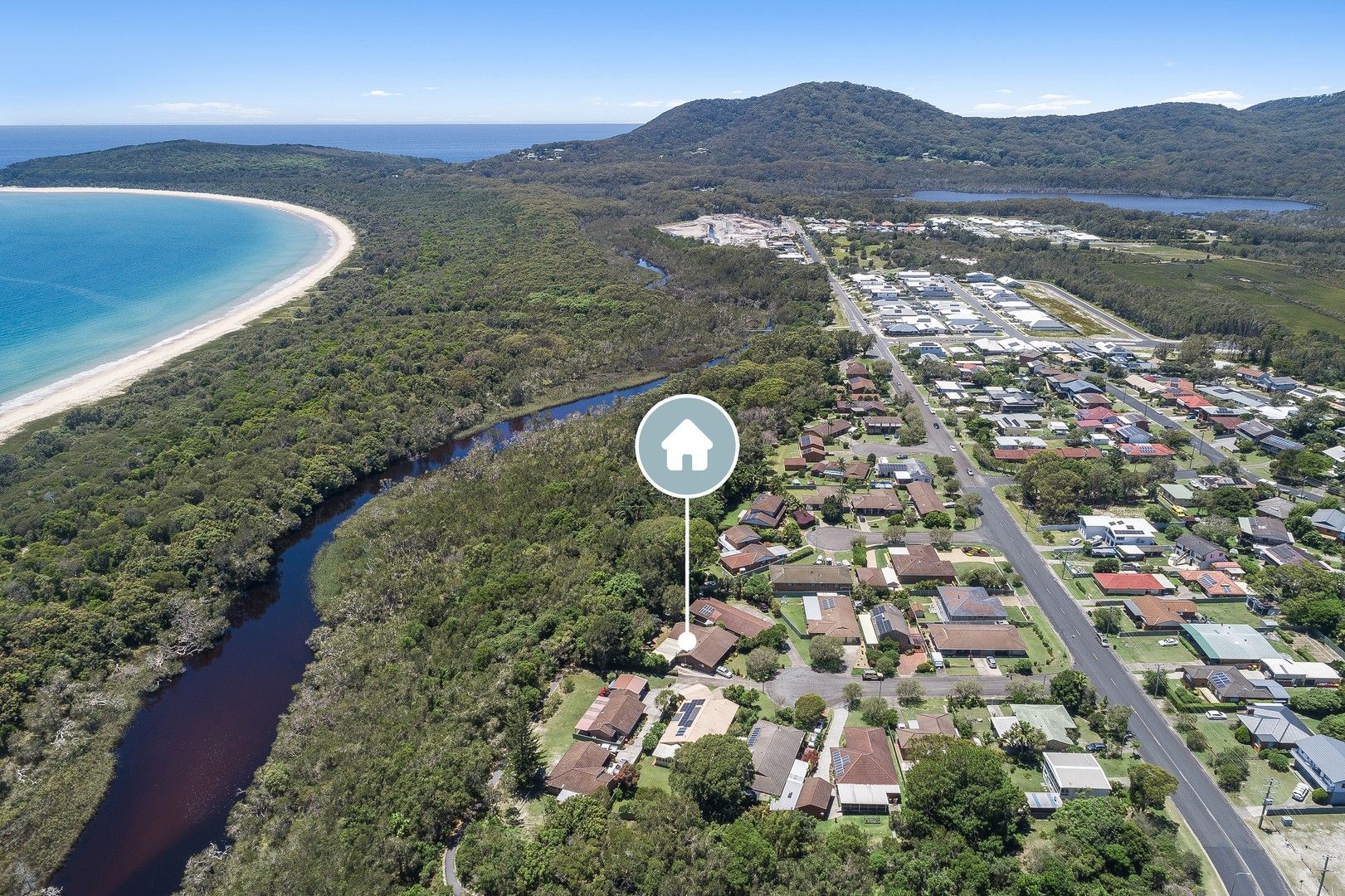 3 bedrooms House in 6 Francis Harris Close SOUTH WEST ROCKS NSW, 2431