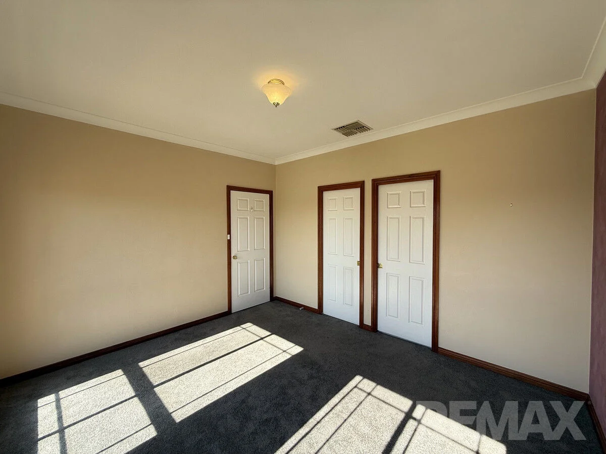 Additional image 3 of 6 Minya Place, Glenfield Park NSW 2650