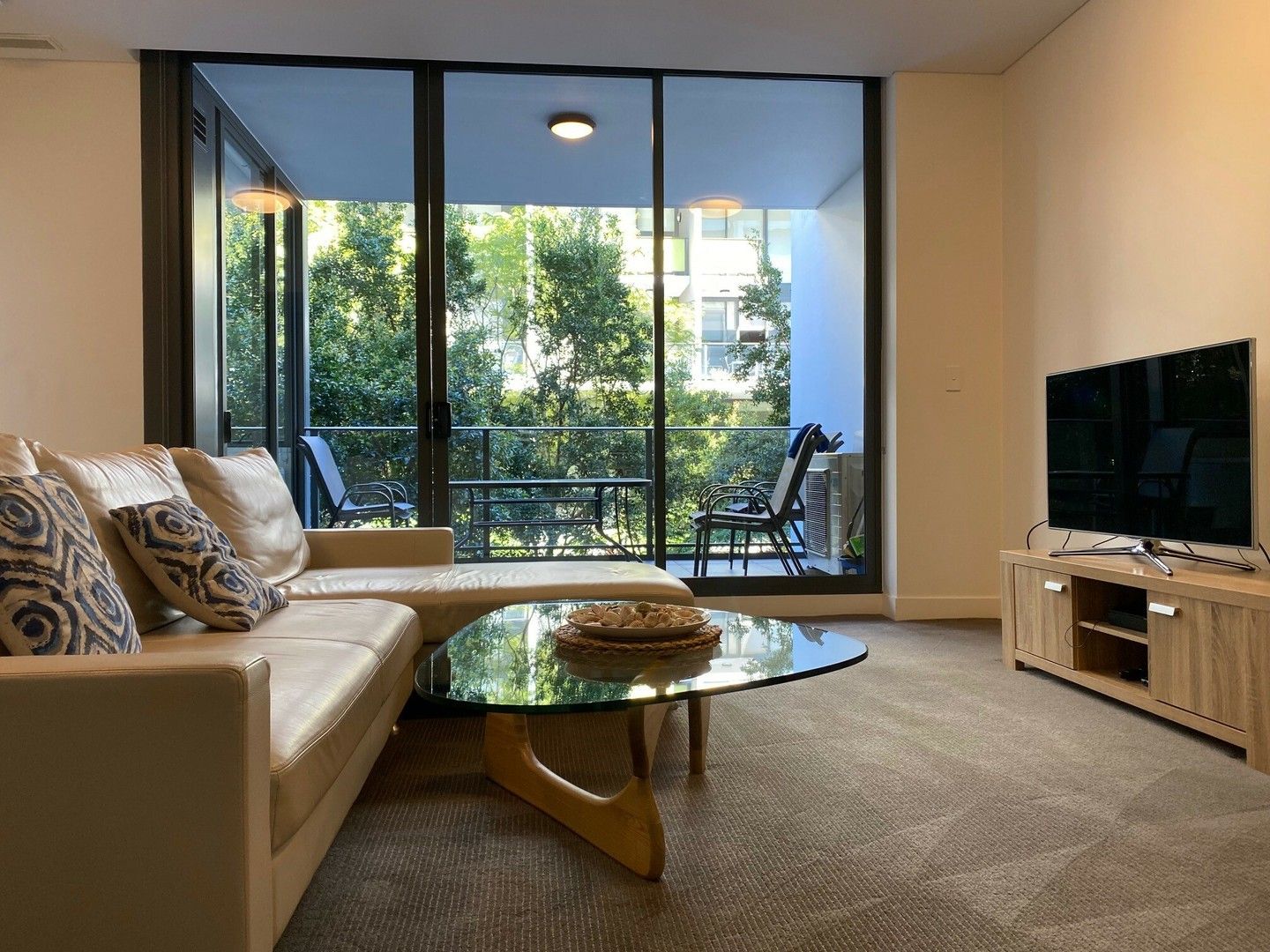 1 bedrooms Apartment / Unit / Flat in 17/629 Gardeners Road MASCOT NSW, 2020