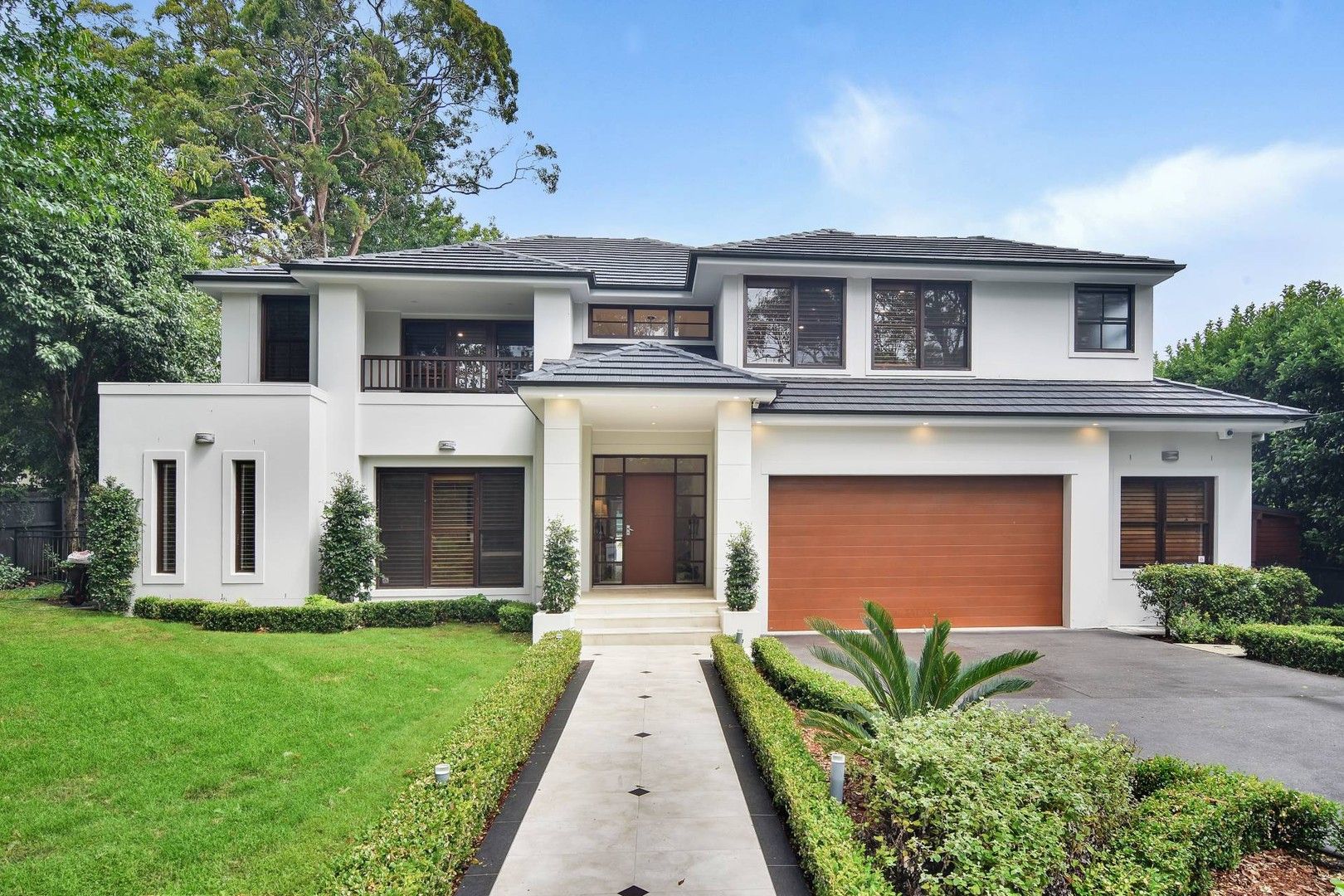 5 bedrooms House in 50 Lochville Street WAHROONGA NSW, 2076