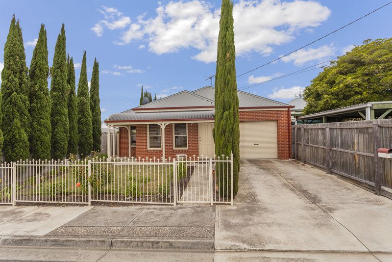 5 Searle Street, GEELONG WEST VIC 3218, Image 0