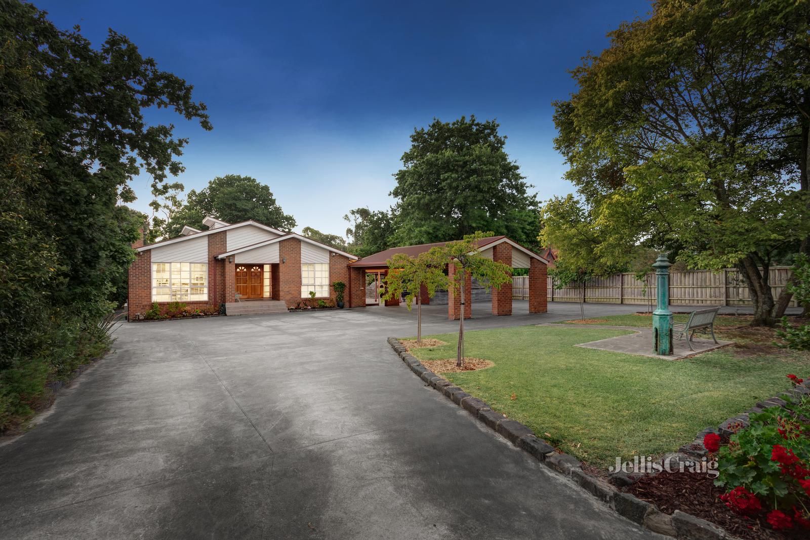 269 Old Warrandyte Road, Ringwood North VIC 3134, Image 0