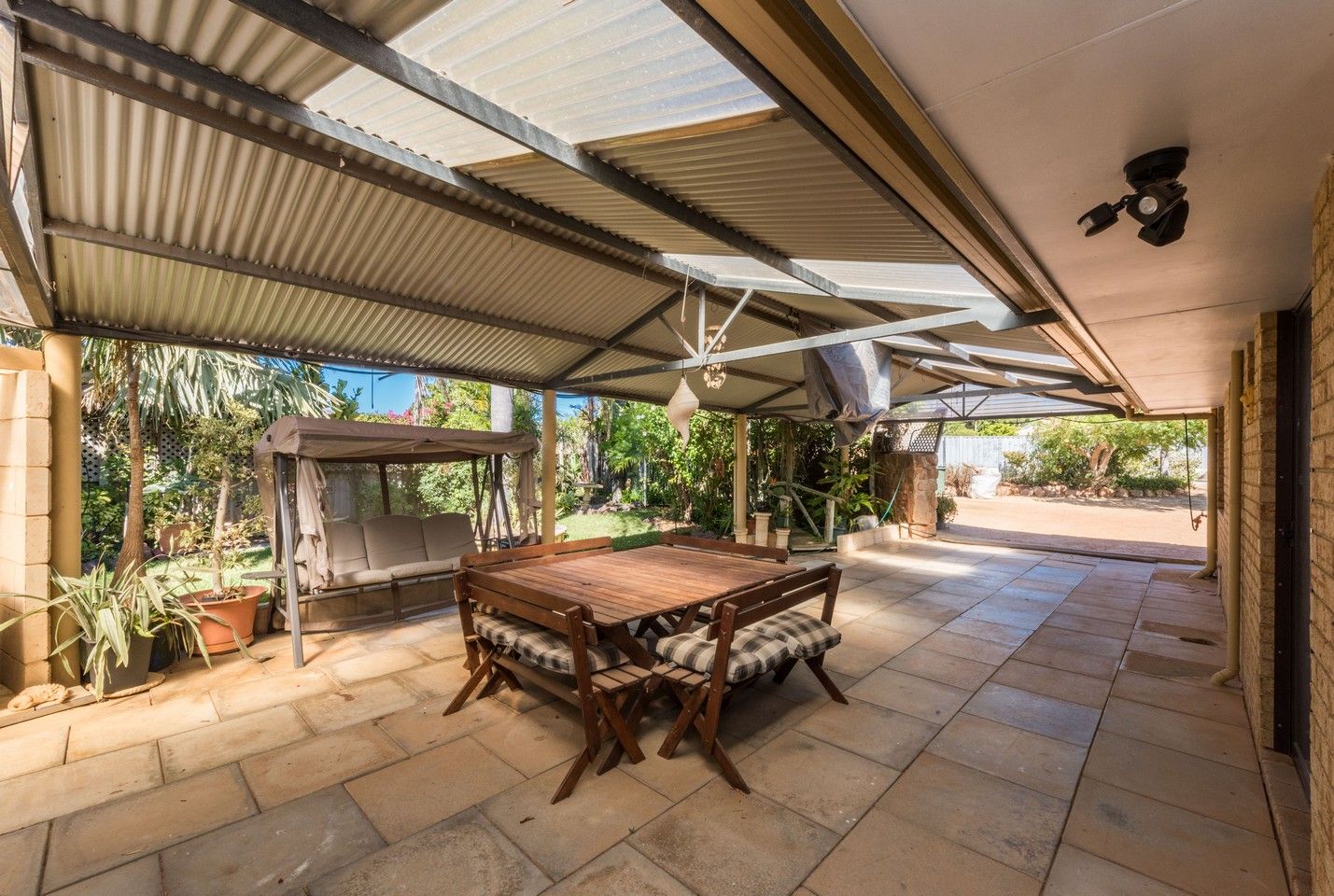 20 Utakarra Road, Rangeway WA 6530, Image 2