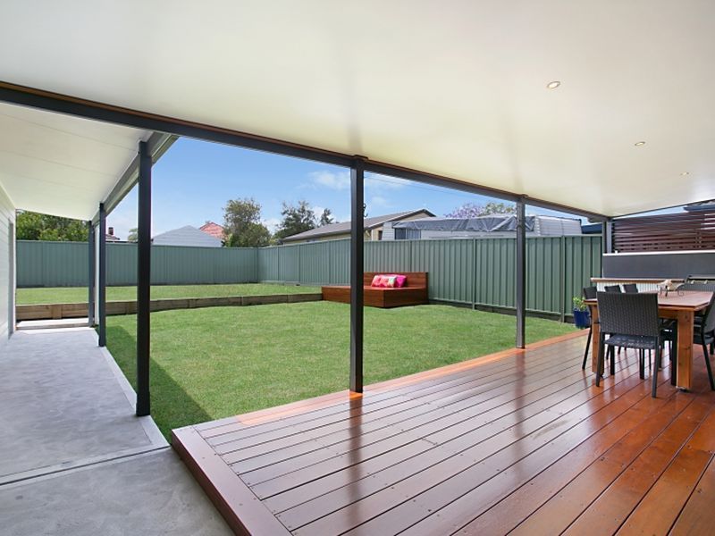 31 Stanley Street, Belmont NSW 2280, Image 2