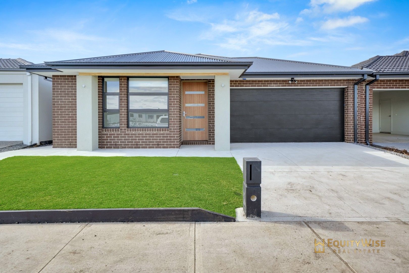 4 bedrooms House in 29 Vogue Drive WYNDHAM VALE VIC, 3024