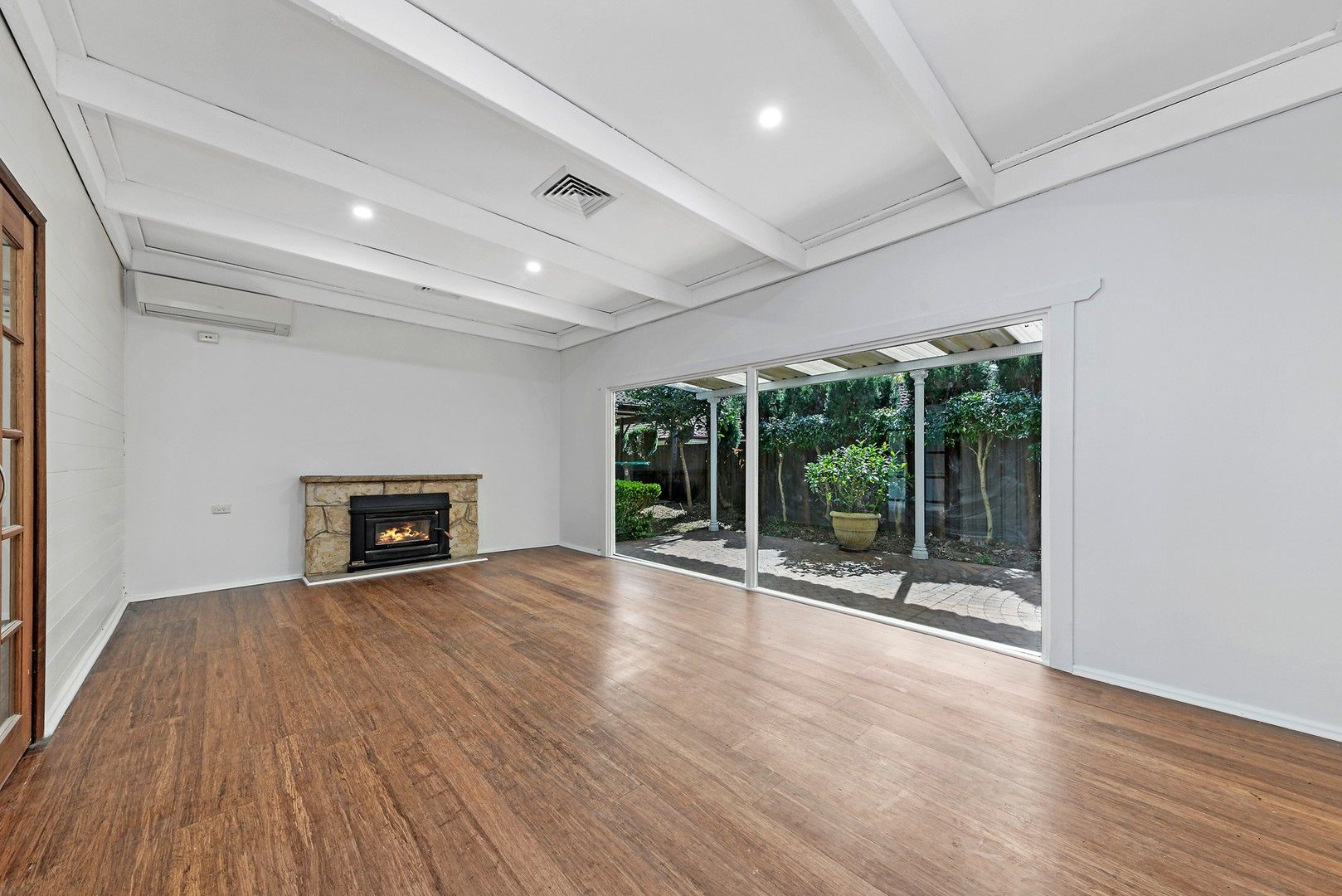 3 bedrooms House in 2A Timothy Avenue CASTLE HILL NSW, 2154