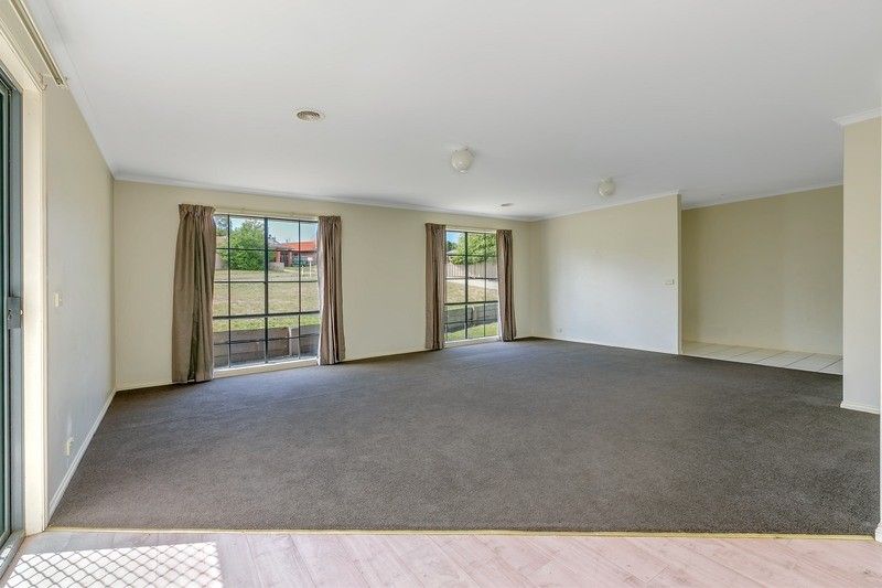 18 Park Lane, Mount Helen VIC 3350, Image 2