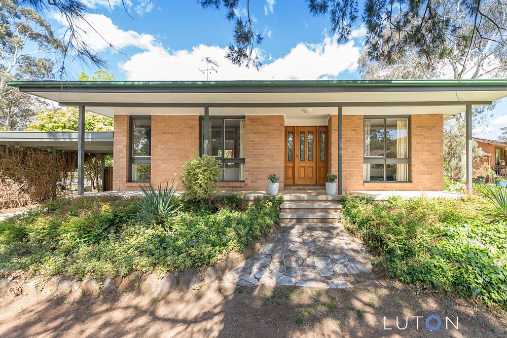 35 Kilby Crescent, Weetangera ACT 2614