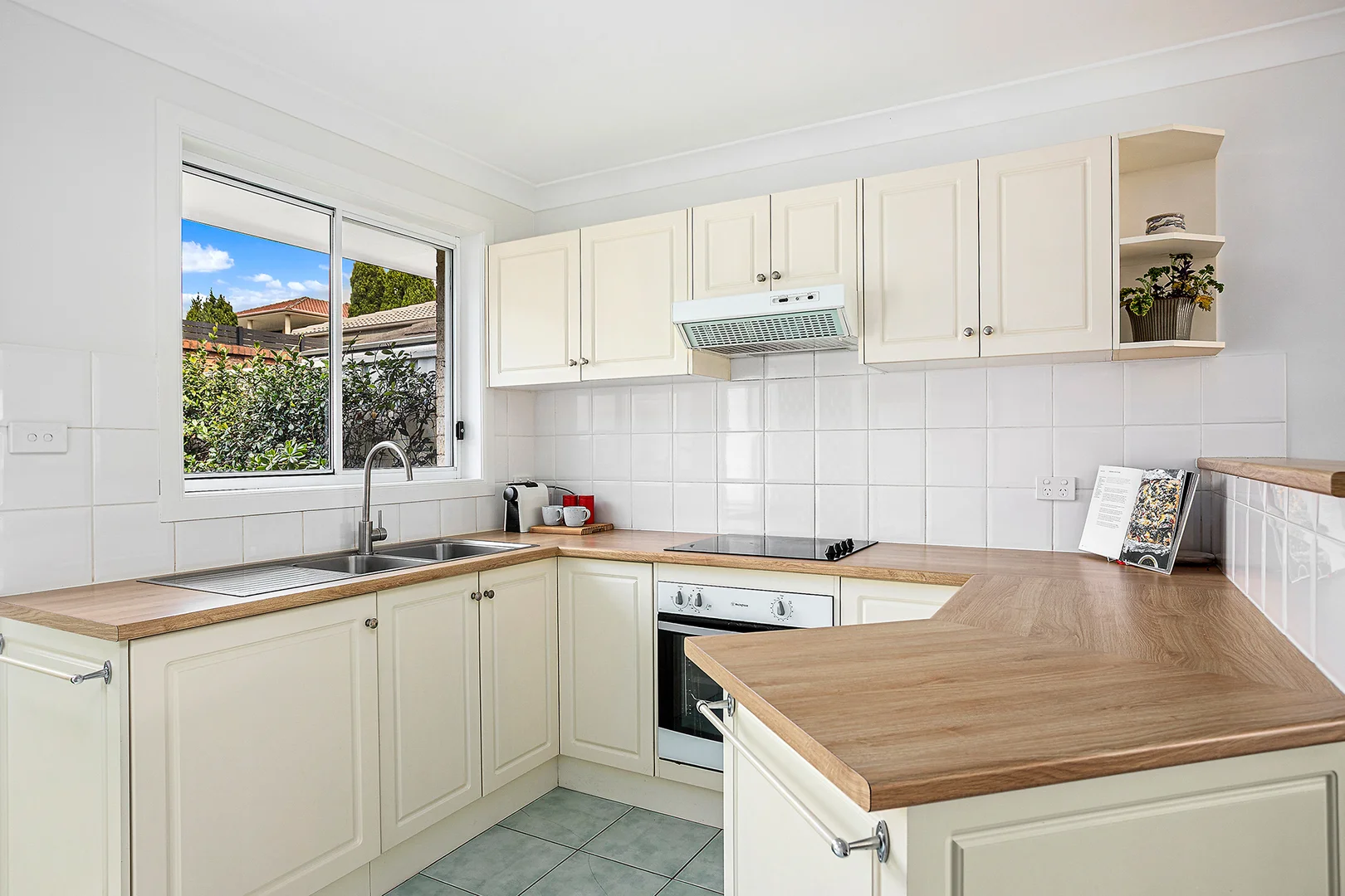 Additional image 5 of 2/23a Ryan Street, Balgownie NSW 2519