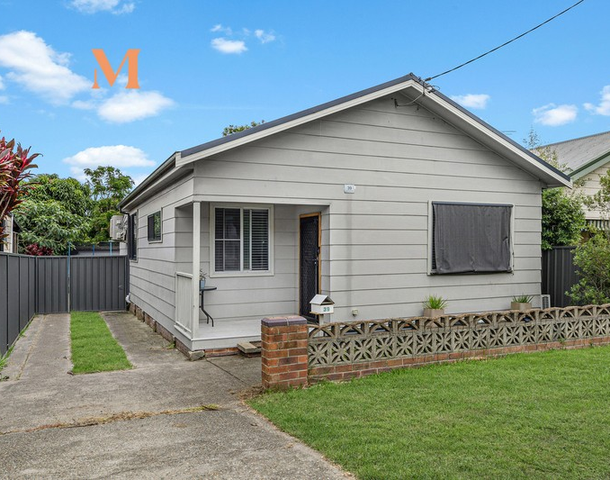 39 Lachlan Road, Cardiff NSW 2285