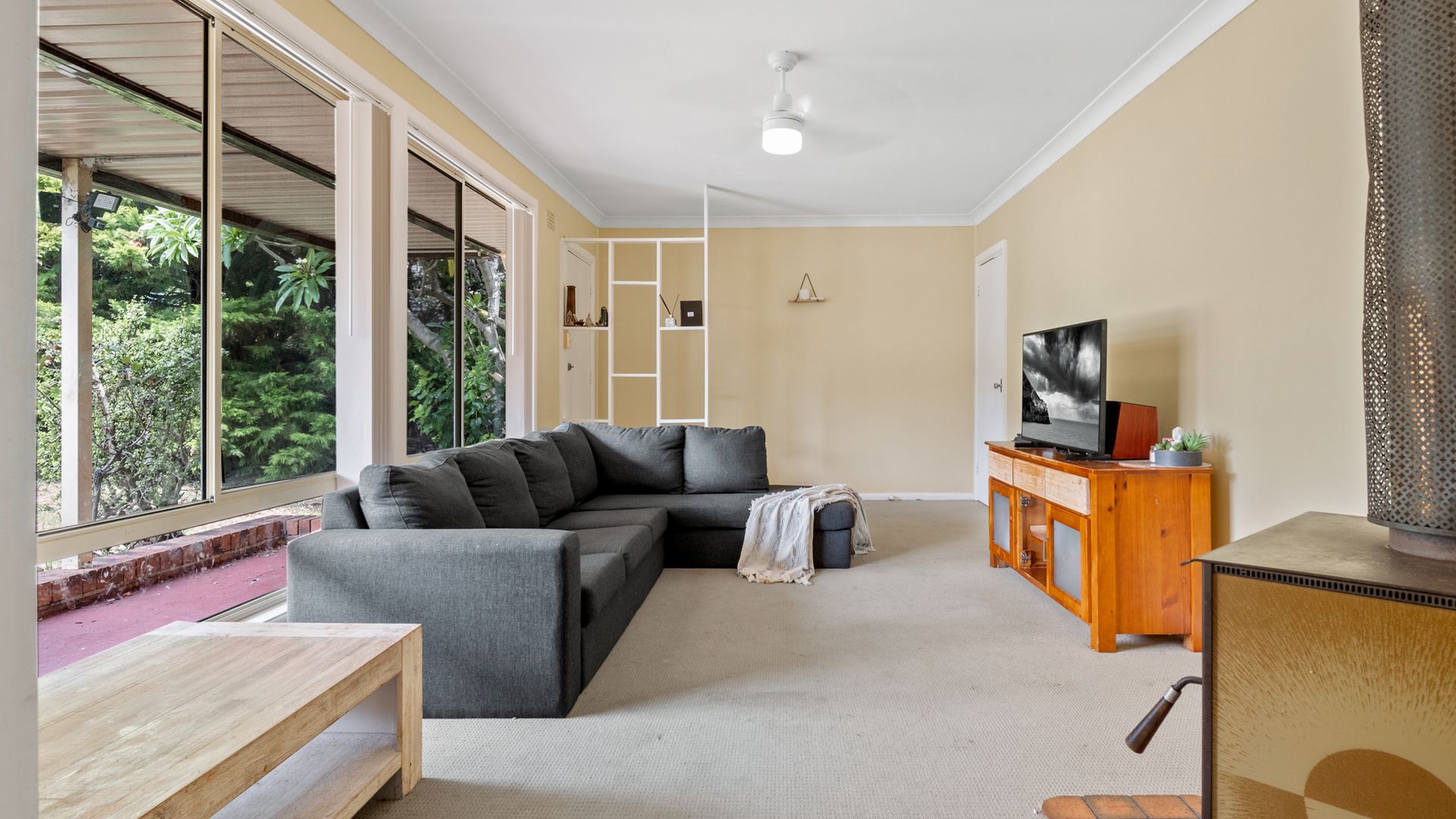 5 Mavick Crescent, Leumeah NSW 2560, Image 2