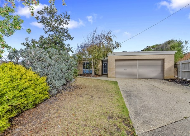 2 Minster Court, Ocean Grove VIC 3226