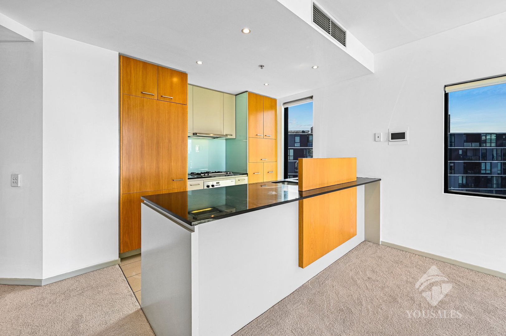 2105 5 Caravel Lane