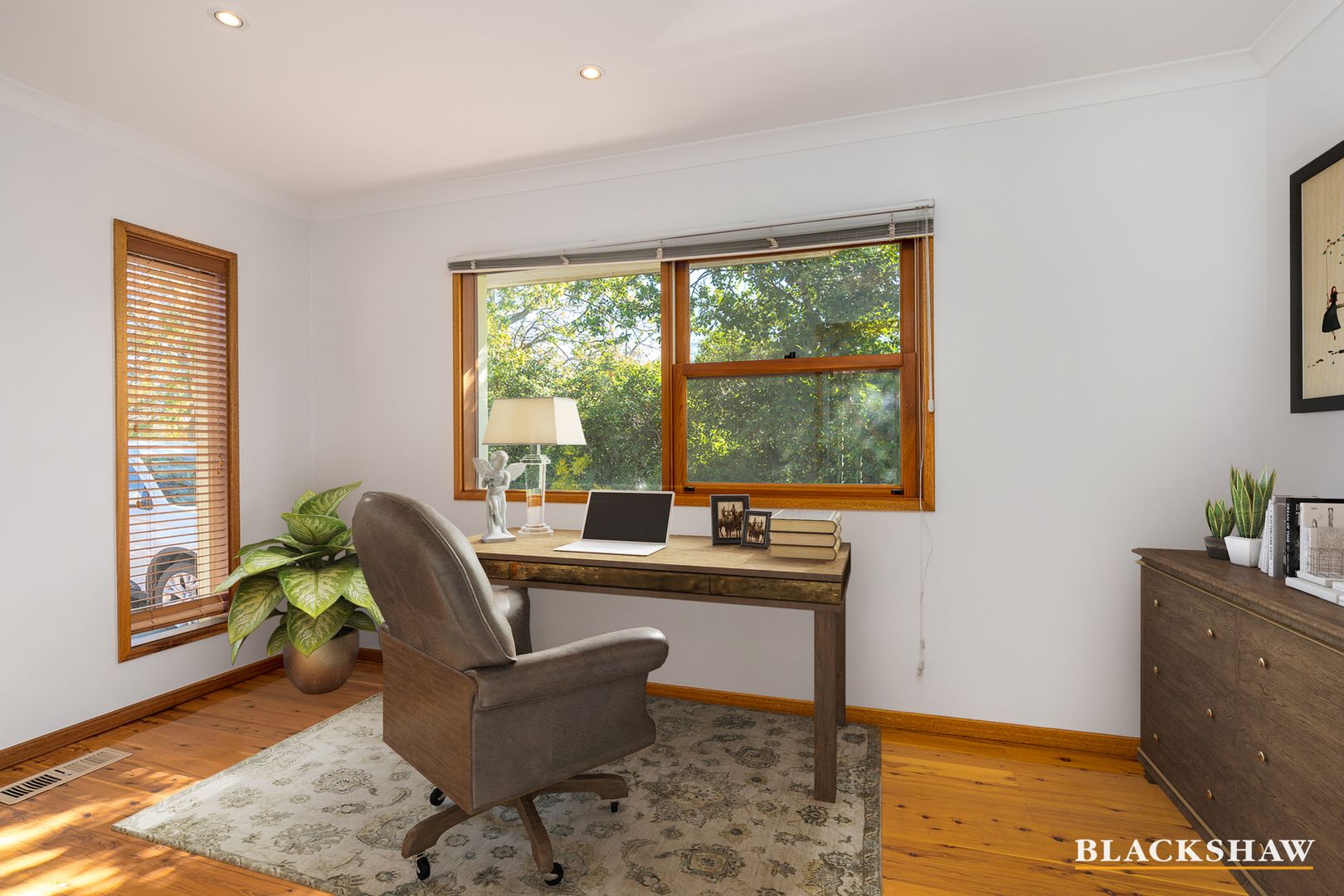 17 Investigator Street, Red Hill ACT 2603, Image 2