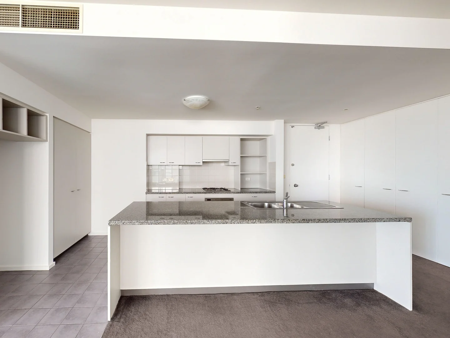 Additional image 4 of 603/65 Beach Street, Port Melbourne VIC 3207