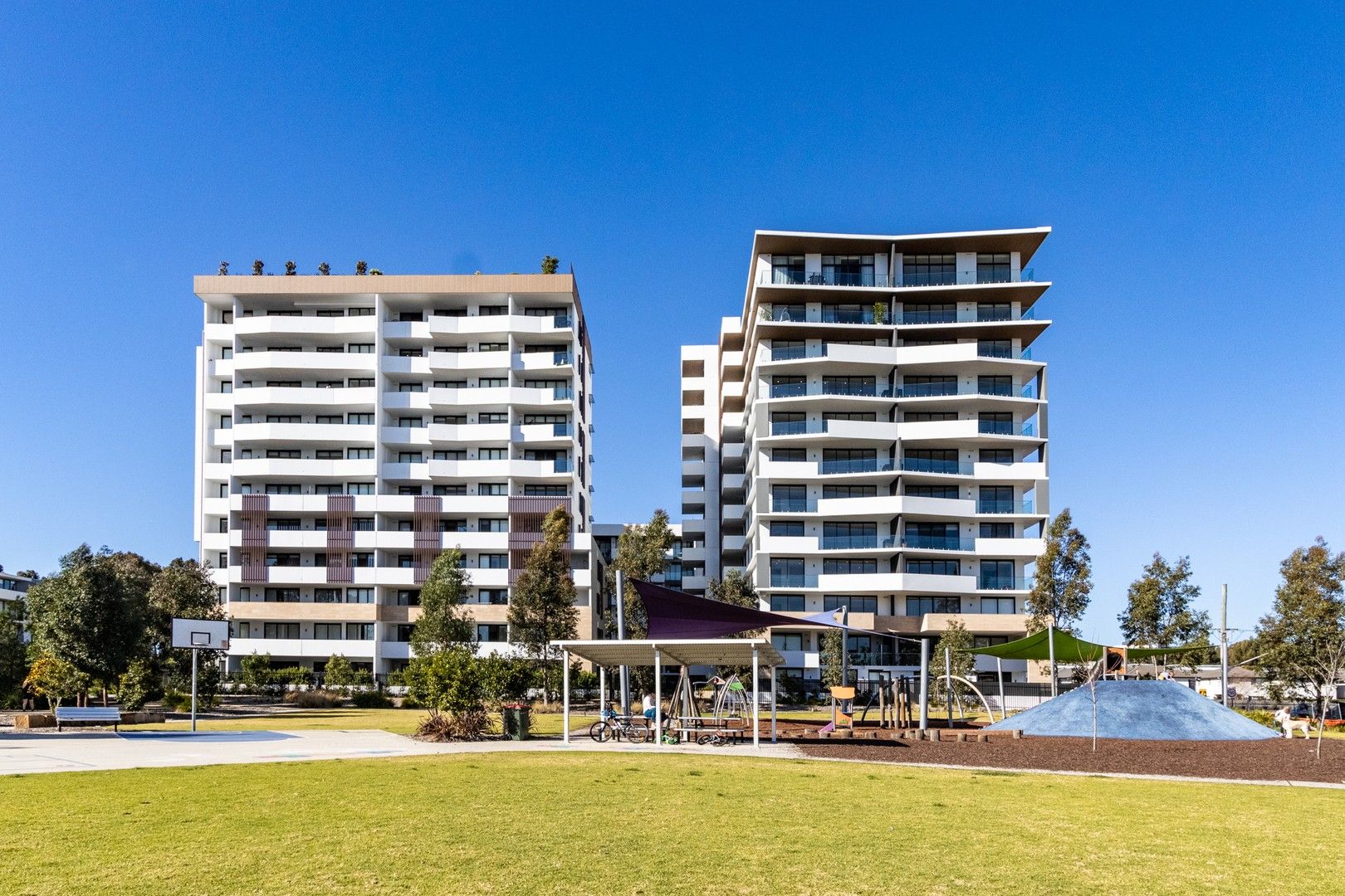 D421/100 Fairway Drive, Norwest NSW 2153 Domain