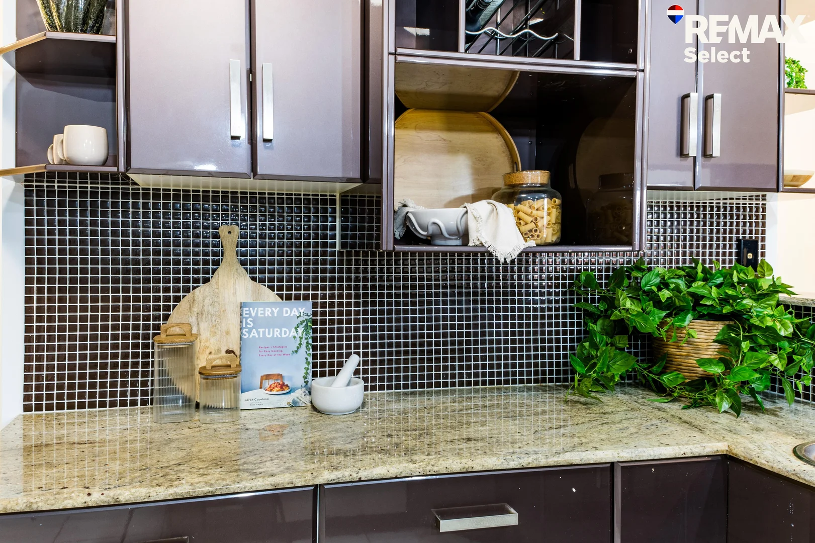 Additional image 36 of 19 Bradco Avenue, Ooralea QLD 4740