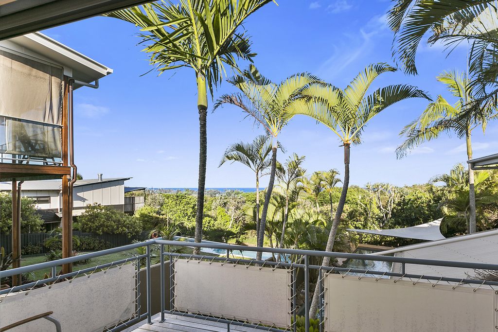 35 Tristania Drive, Marcus Beach QLD 4573, Image 2