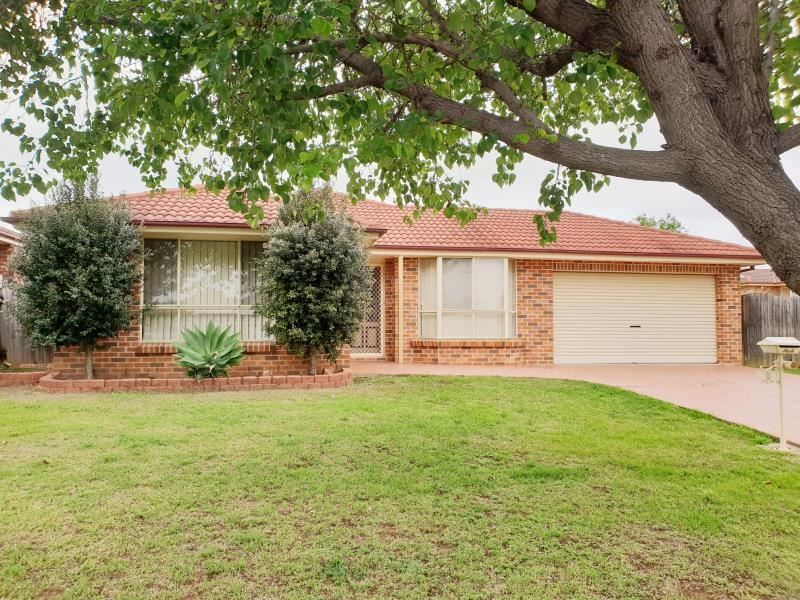 9 Joan Place, Currans Hill NSW 2567